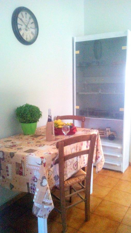 Estia Holiday Apartment & Studio 바티 외부 사진