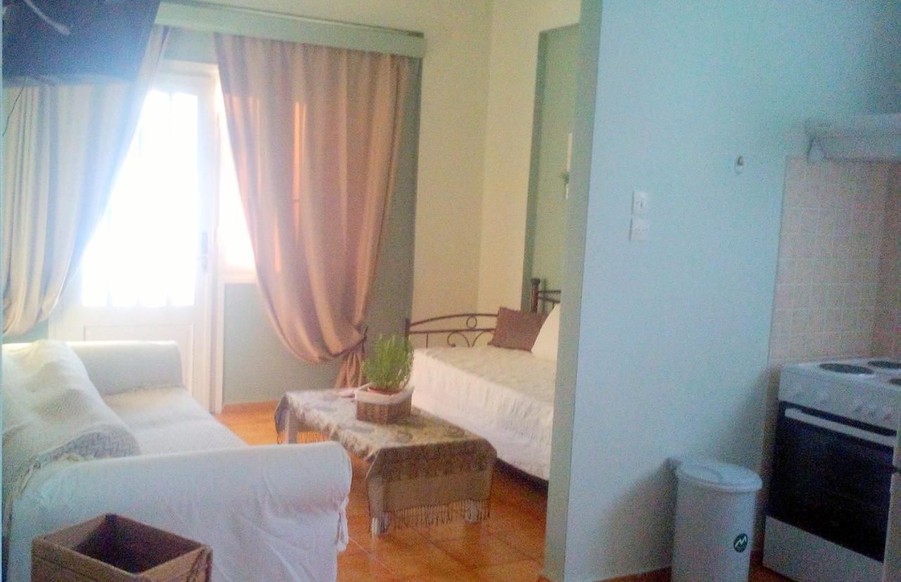 Estia Holiday Apartment & Studio 바티 외부 사진